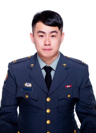 李維